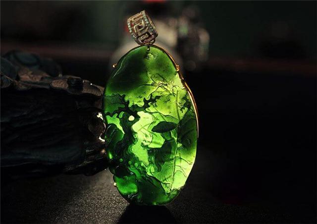 假翡翠的危害有哪些?答案很惊人,你不能不看！