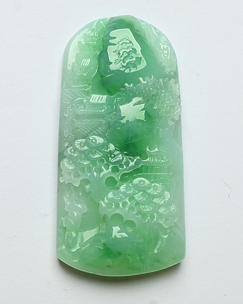 层峦叠翠