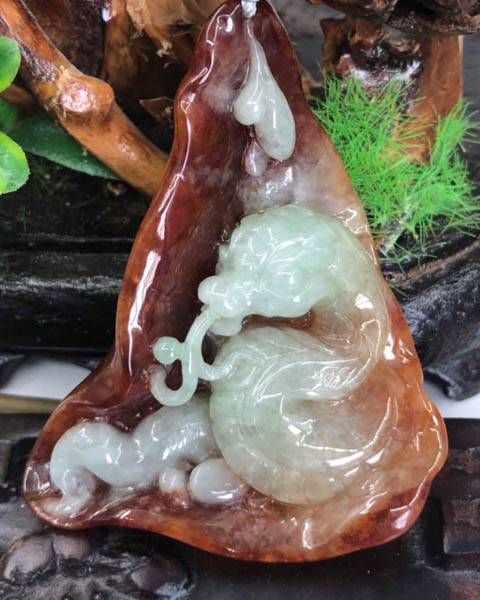 龙蛇戏珠