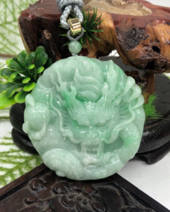 龙行天下