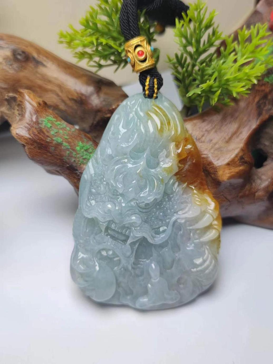 龙行天下