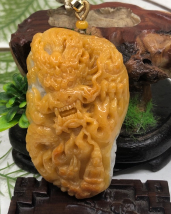 龙行天下