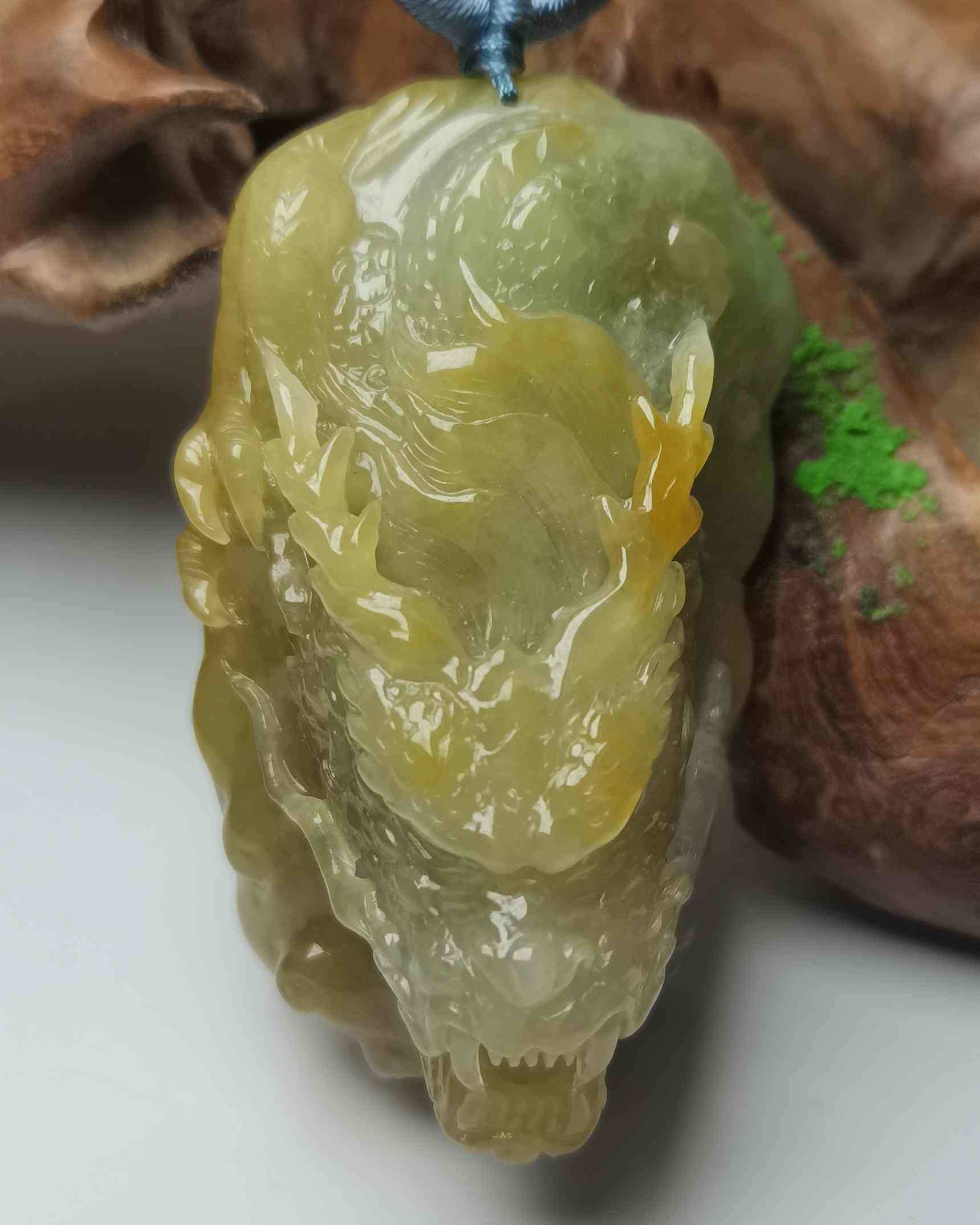 龙腾四海