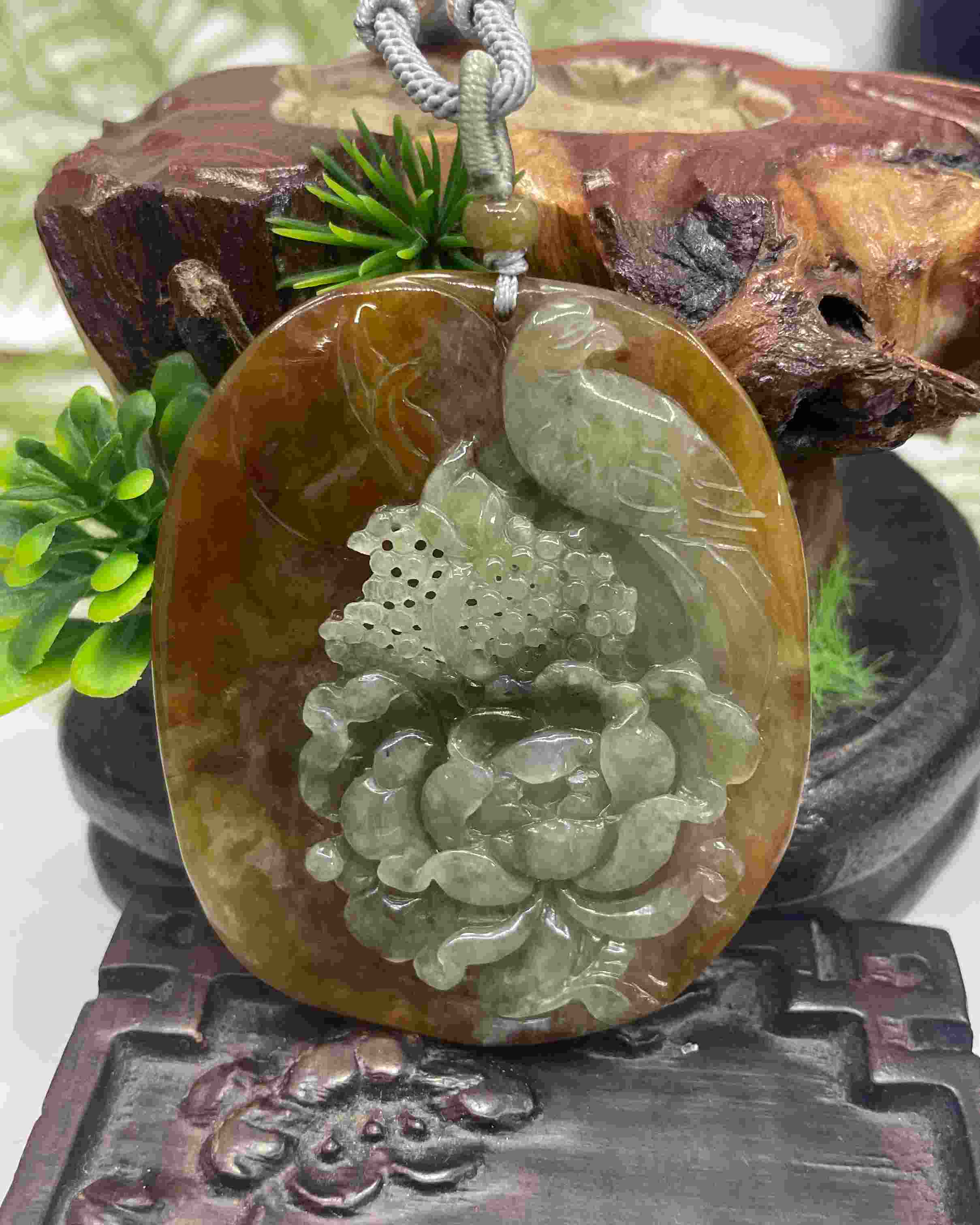 喜上眉梢  绮罗玉