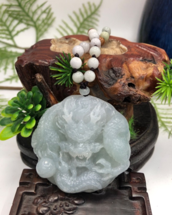 龙行天下