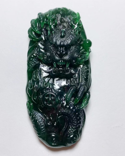 龙行天下