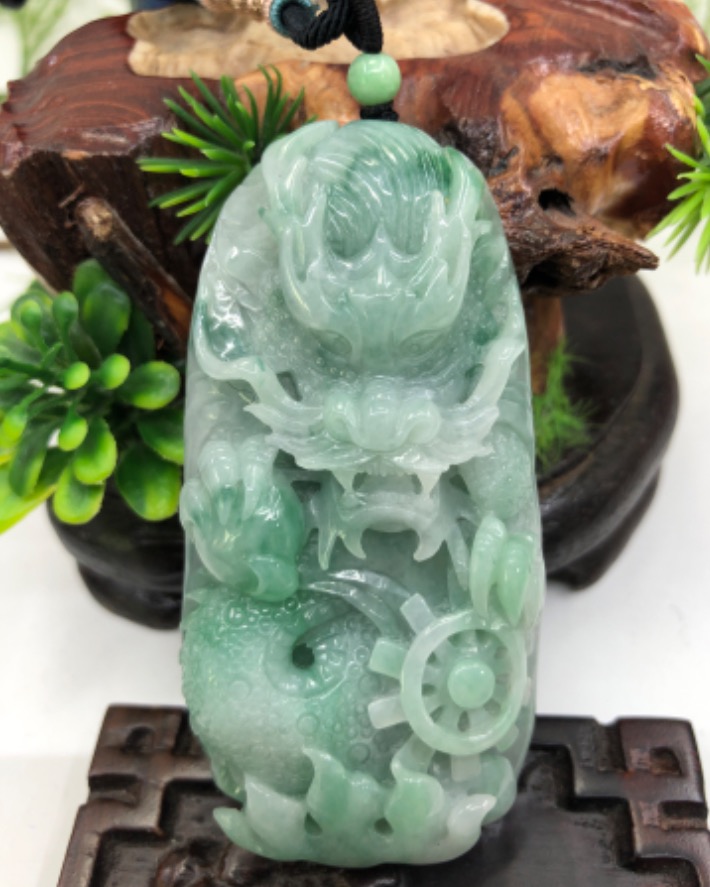 龙行天下