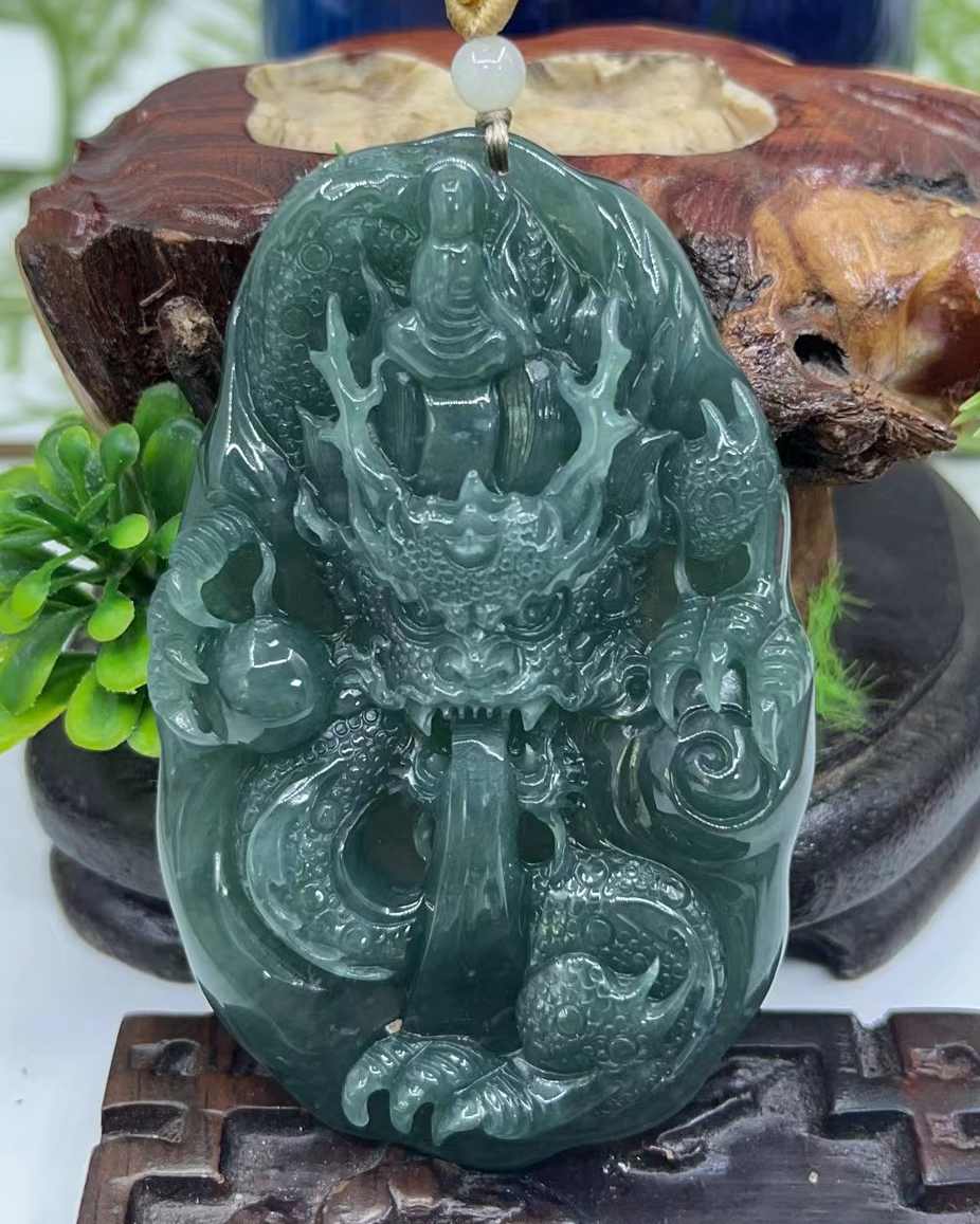 龙行天下