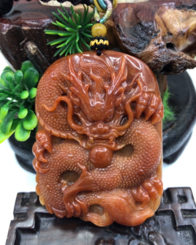 龙行天下