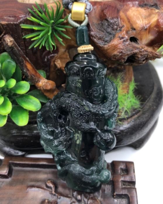 龙行天下