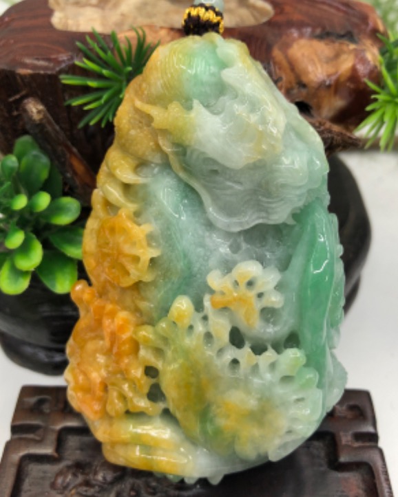 龙行天下
