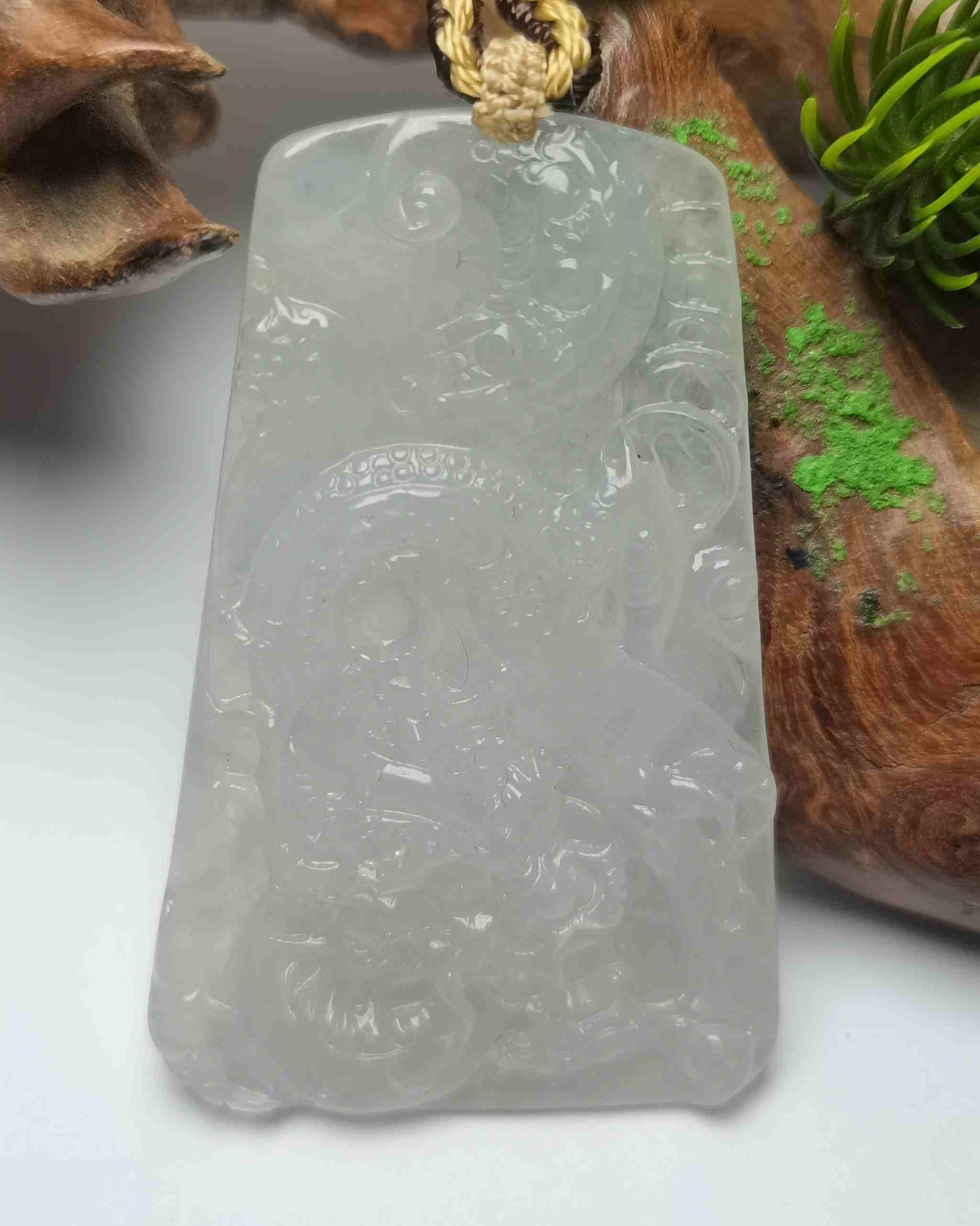 龙行天下