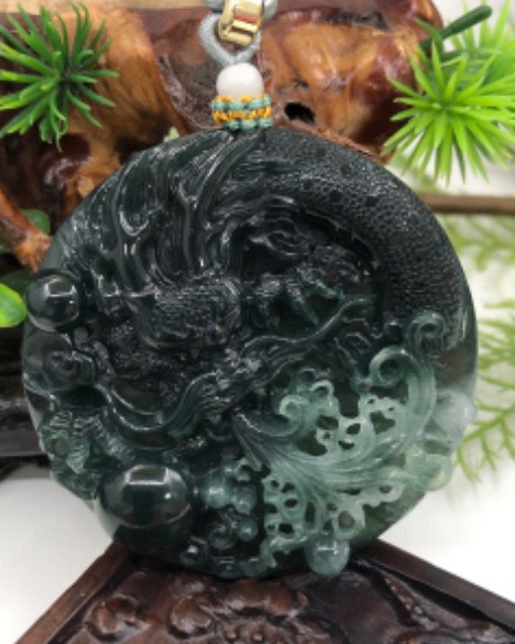 龙行天下