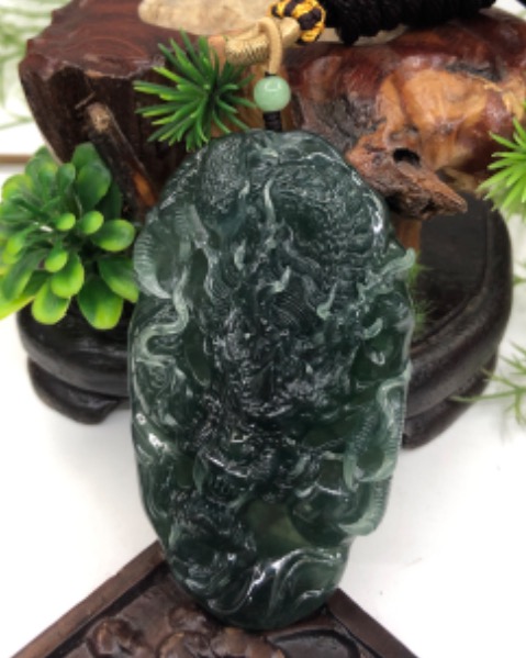龙行天下