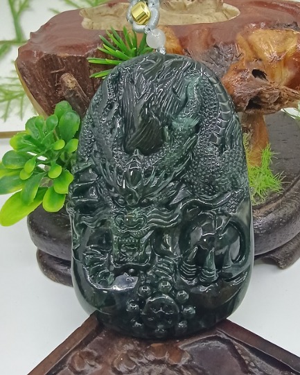 龙行天下