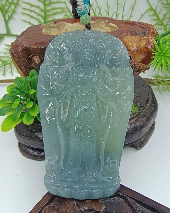 千手观音 敦煌古玉