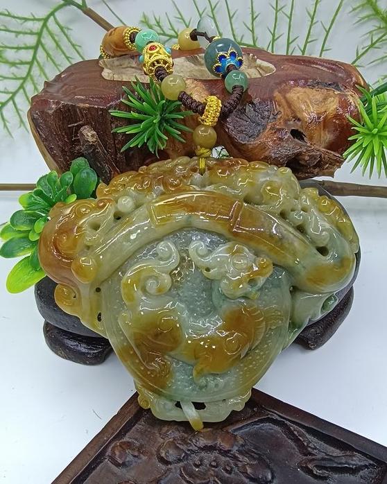 招财纳福