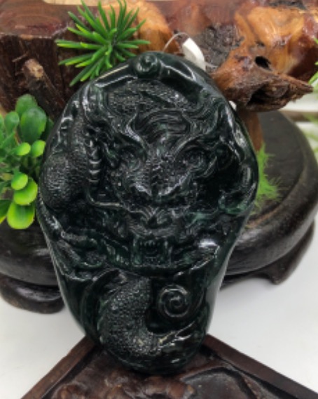 龙行天下