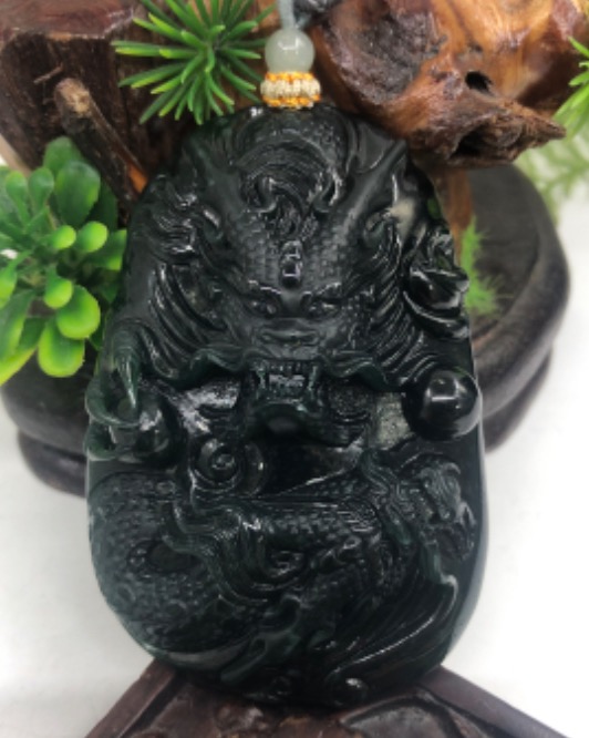 双龙护主