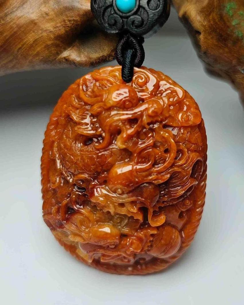 龙行天下