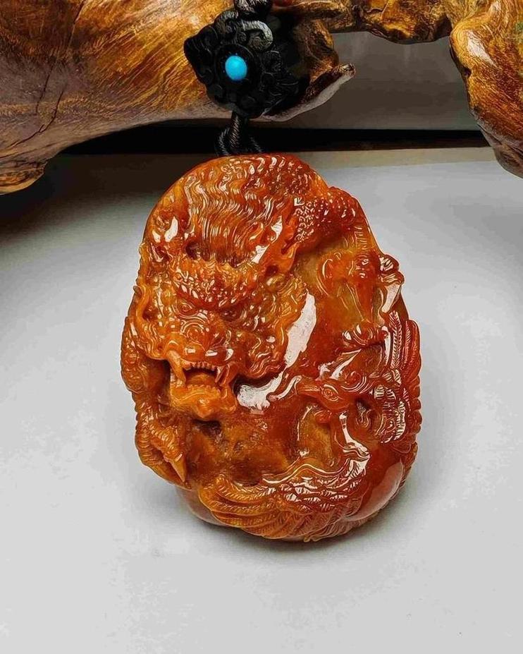 龙行天下
