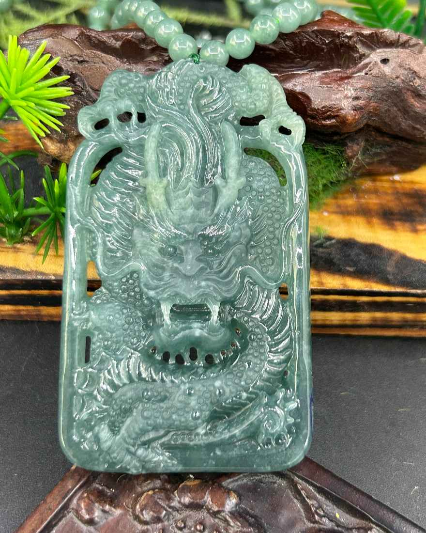 龙行天下