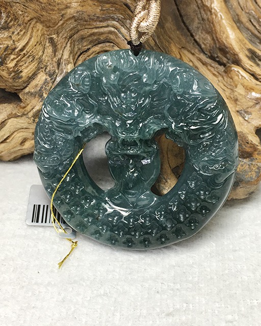 神龙护主