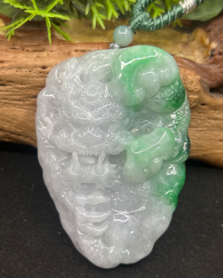 龙行天下
