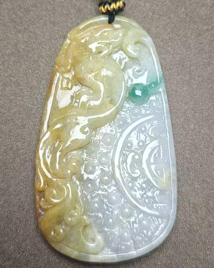 神龙护主