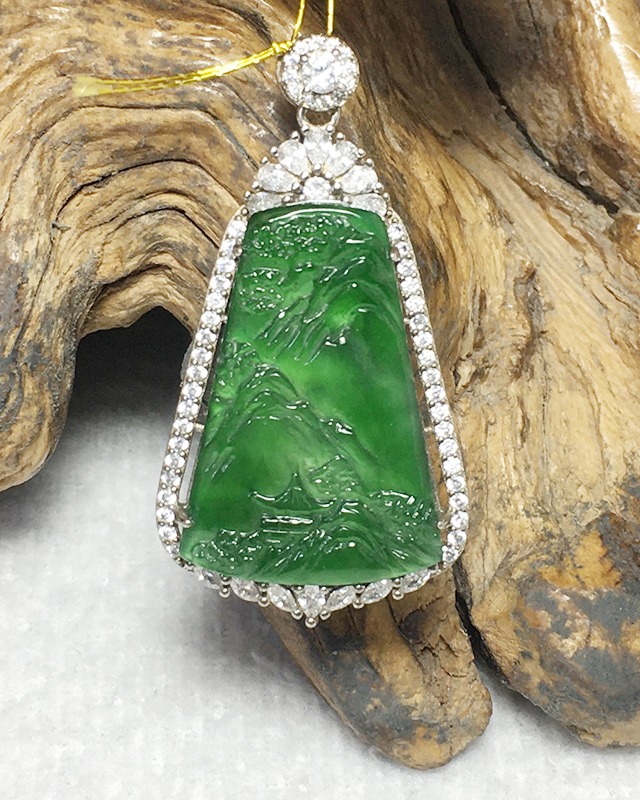绿荫山涧